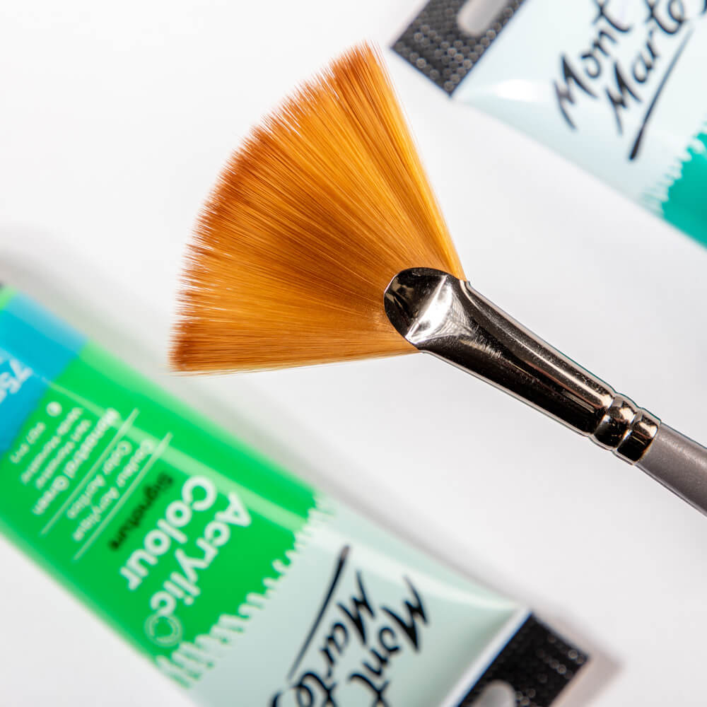 MM Artist Brush Taklon Fan 14